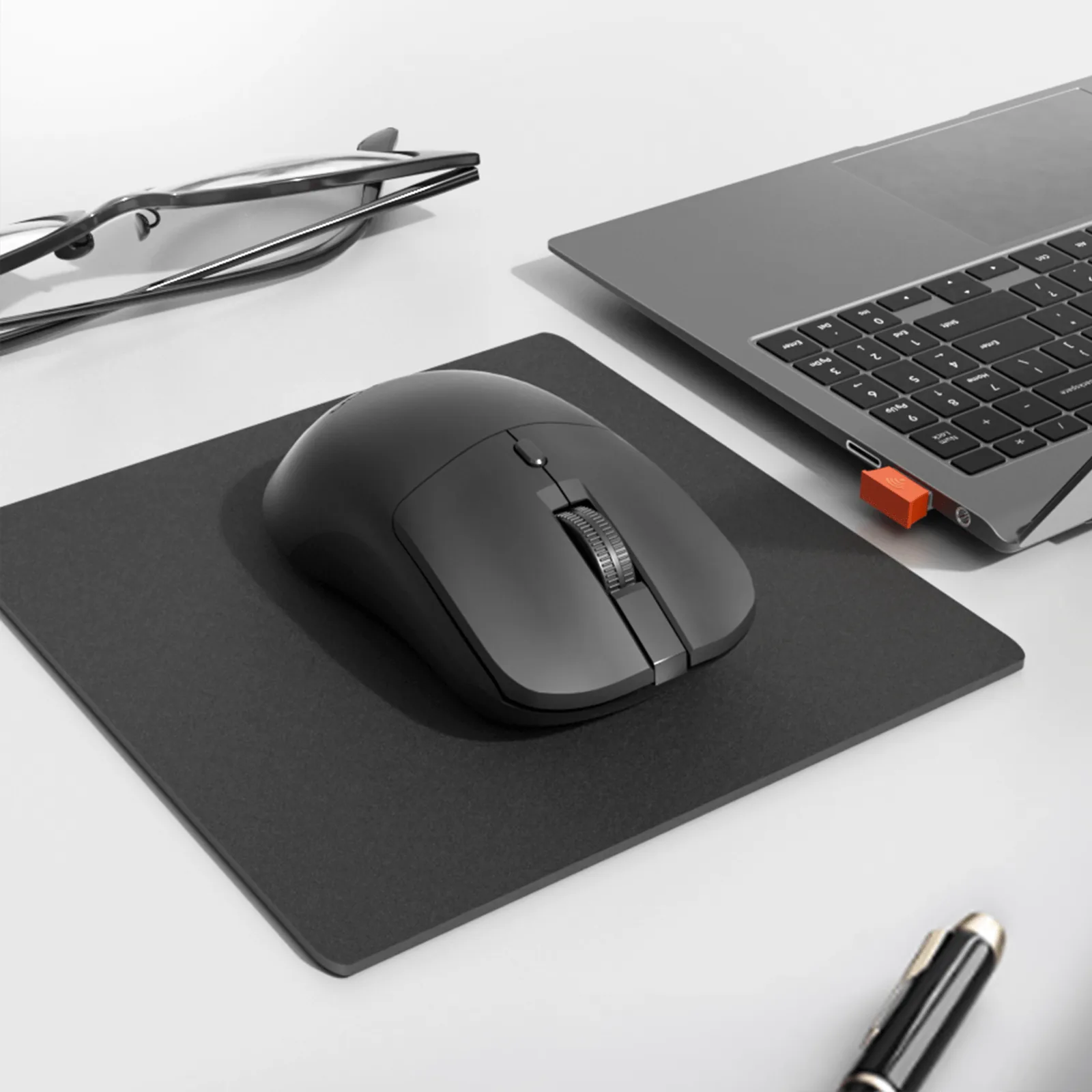 Plug and Play, Multi-Device Compatibility