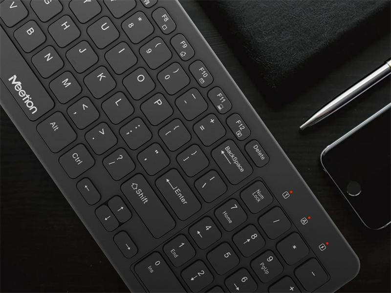 Bluetooth vs Wireless Keyboard: Which Is Better and Why? 4