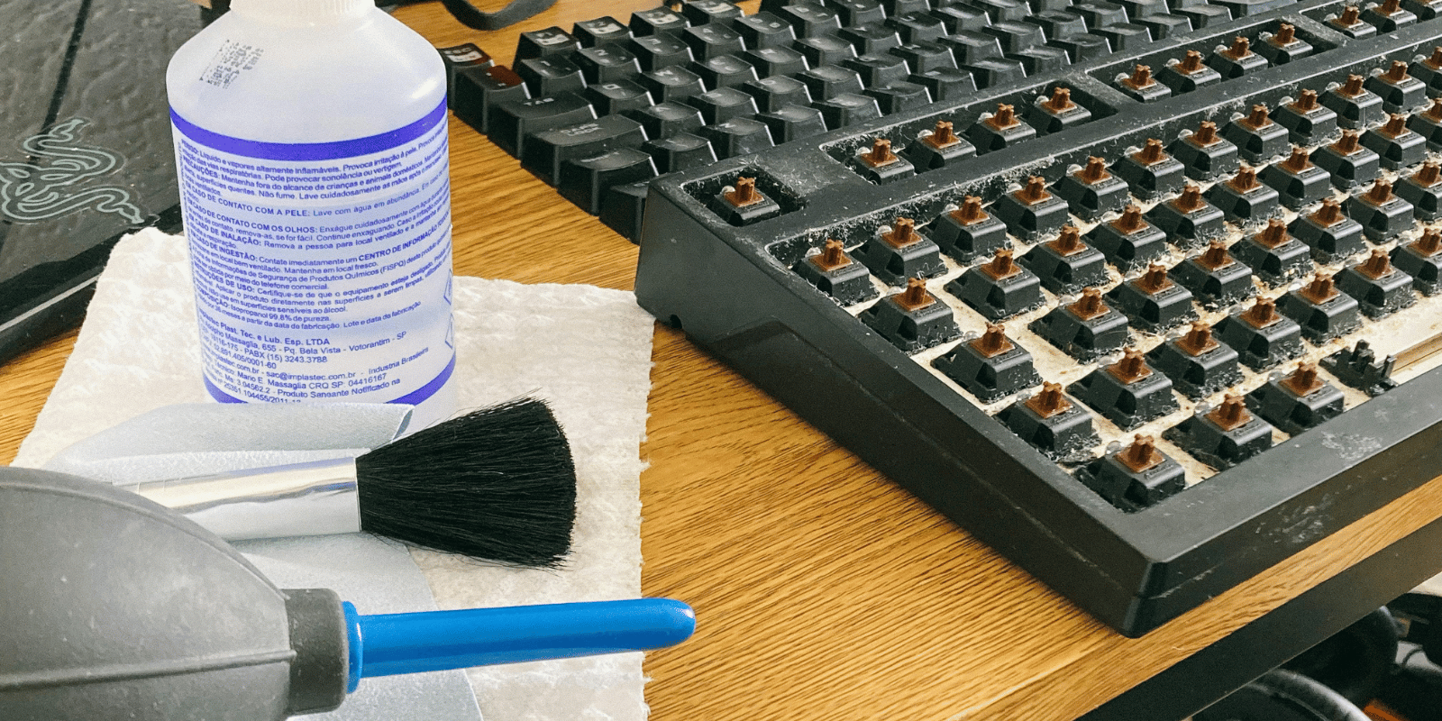 How to Clean a Mechanical Keyboard? 3